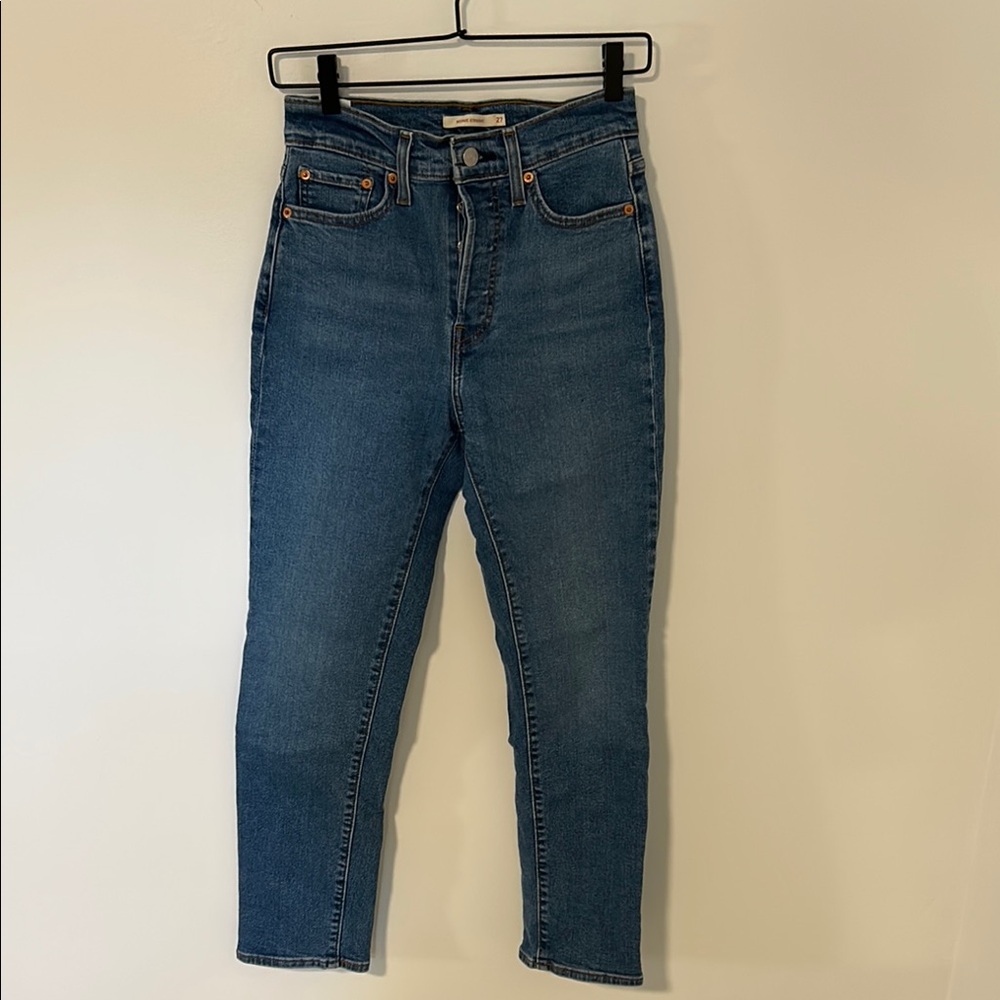 Levi’s Wedgie Straight Blue Denim Jeans